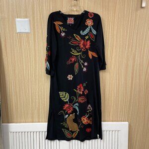 Johnny Was Black Embroidered Dress size Medium Petite